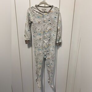 Magnetic Me Pajamas 18-24 mths